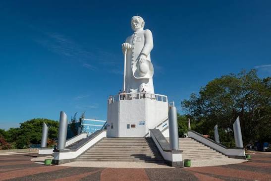 Estátua do Padre Cícero em Juazeiro do Norte
